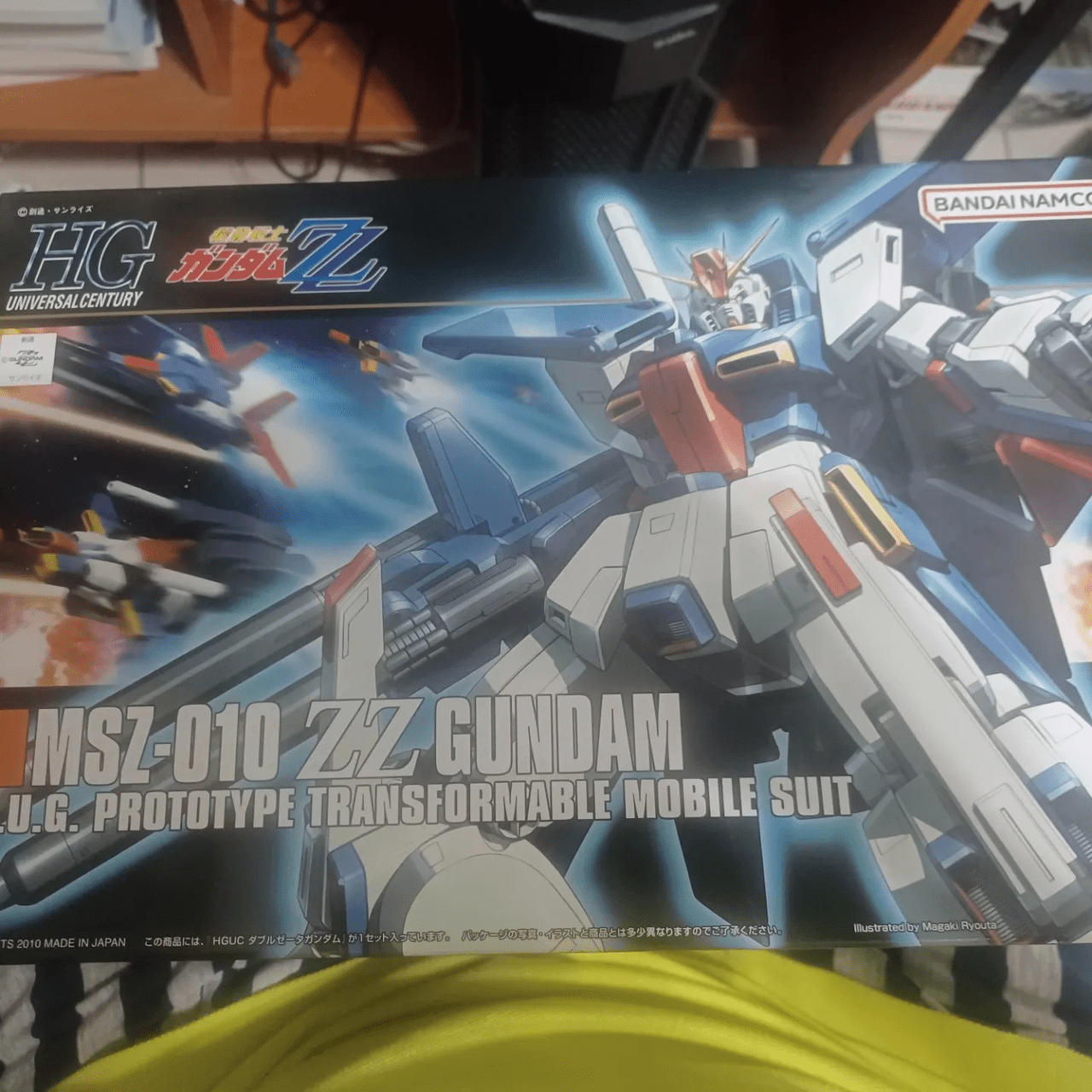 今天竟然在吉欣老店買了兩支一大一小的ZZ鋼彈模型 - 有趣板 | Dcard