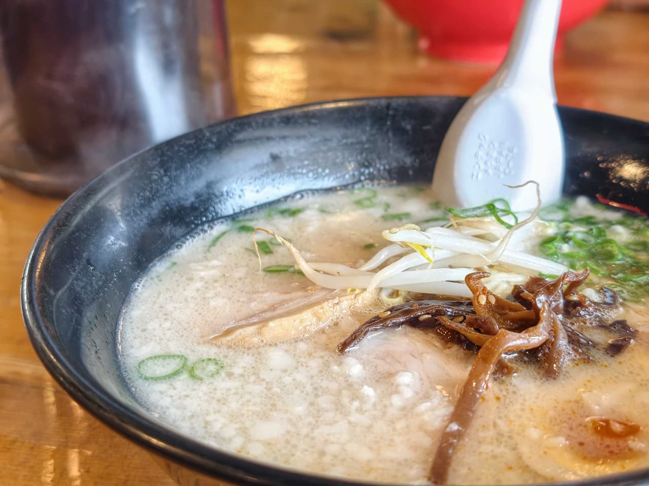 無聊跑去沖繩騎機車...feats. vivo X300 Pro 無聊跑去沖繩騎機車...feats. vivo X300 Pro