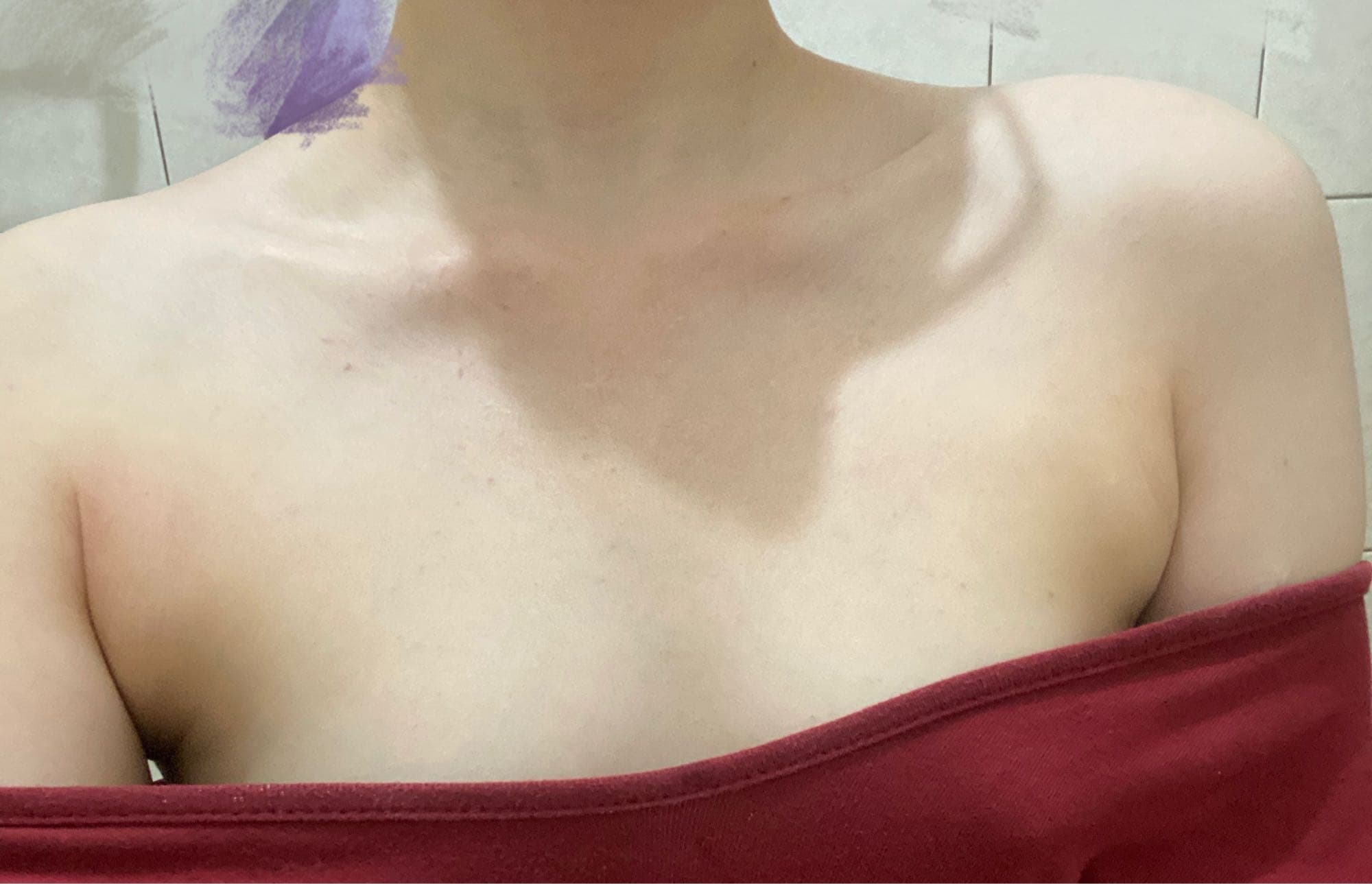 副乳 有人胸部小副乳卻很大的嗎QQ - 女孩板| Dcard
