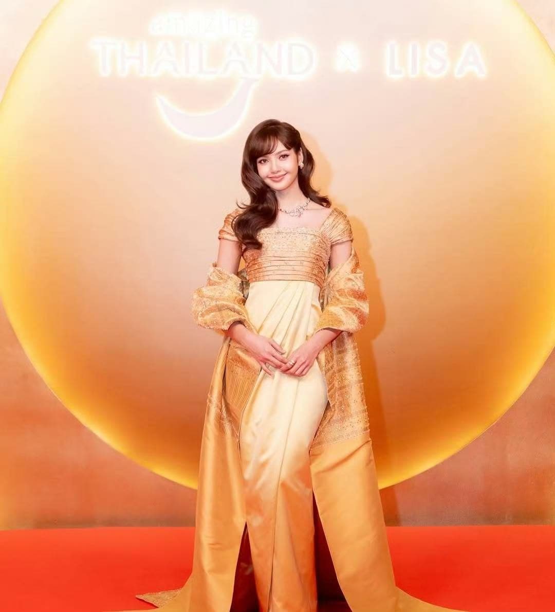 #分享 LISA出席泰國 Amazing Thailand見面會 - BLACKPINK板 | Dcard