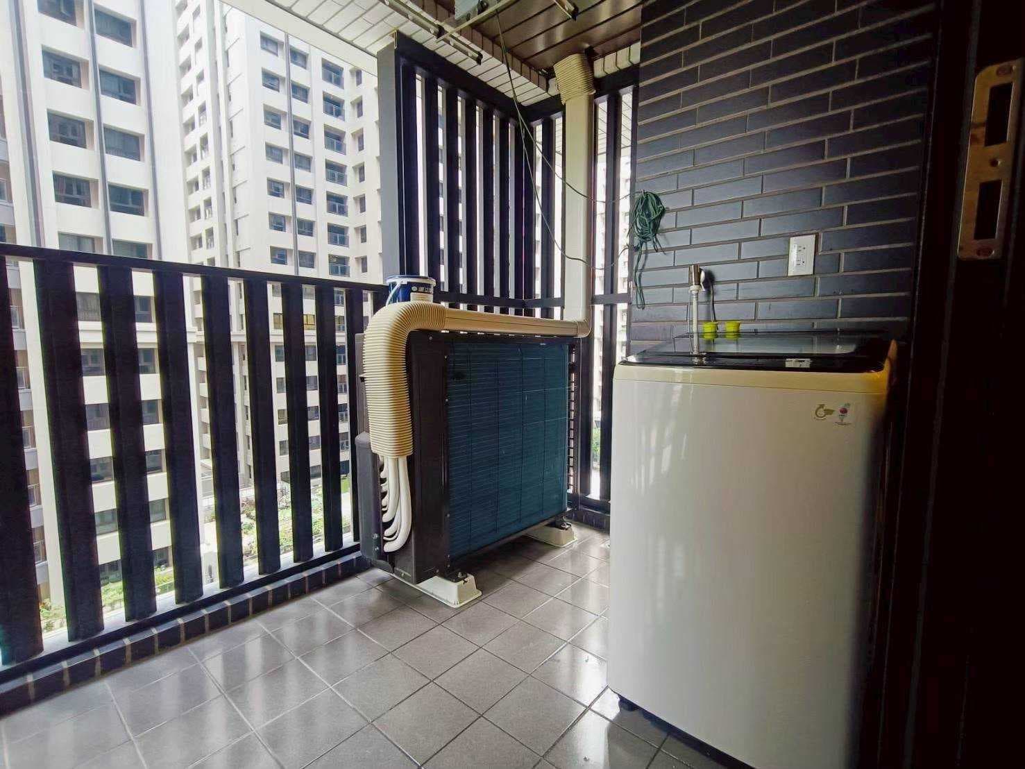 #招租 #招租 #分租 #找室友 新竹竹科潤隆三房 - Image 8