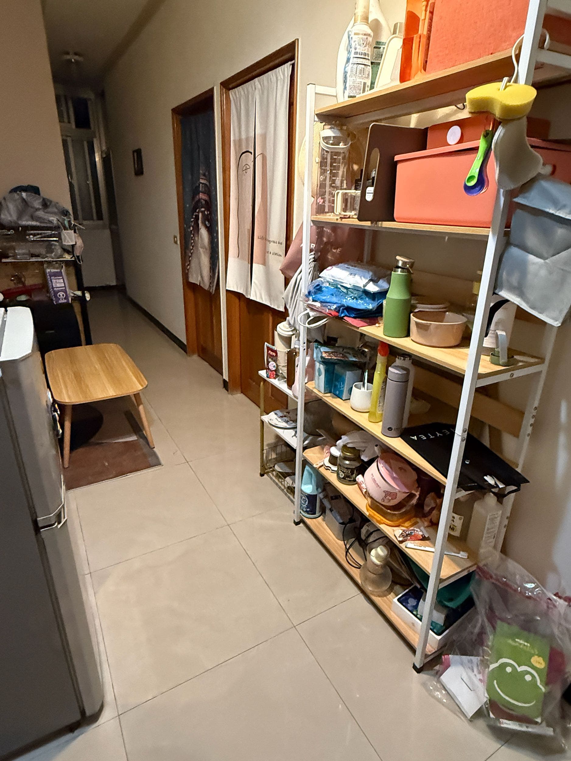 #招租 （已租出）後山埤捷運站附近雅房$6000 - Image 1