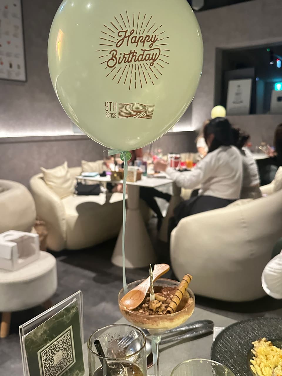 台北大同區|找到了儀式感滿點的慶生餐廳🎂🍹🍕 - Isn't (@linalice0120) | Dcard