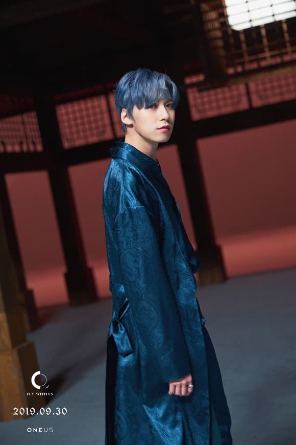 ONEUS トレカ レイブン ソホ イド ゴニ ファヌン シオン O02