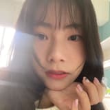 一隻兔耳朵