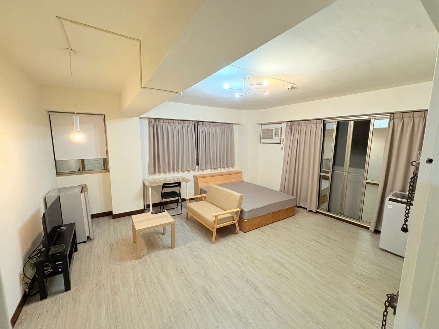 #招租 #招租 台中北區 - Image 5