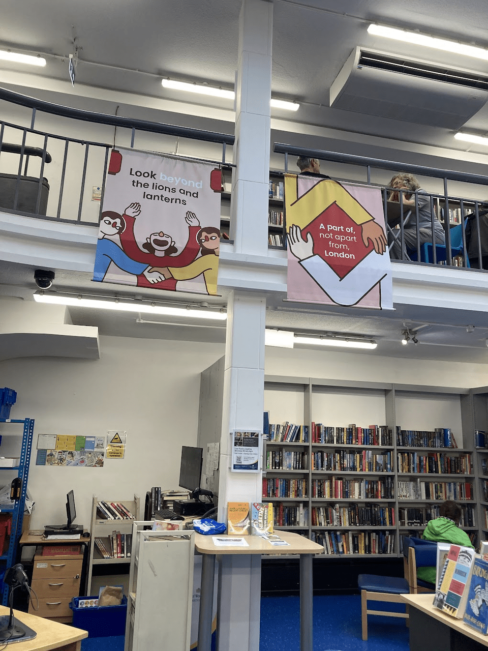 [打工度假] Charing Cross Library 查寧閣圖書館，倫敦市區免費借到中文實體書 📚 - G湯塊 (@gpowdersoup ...
