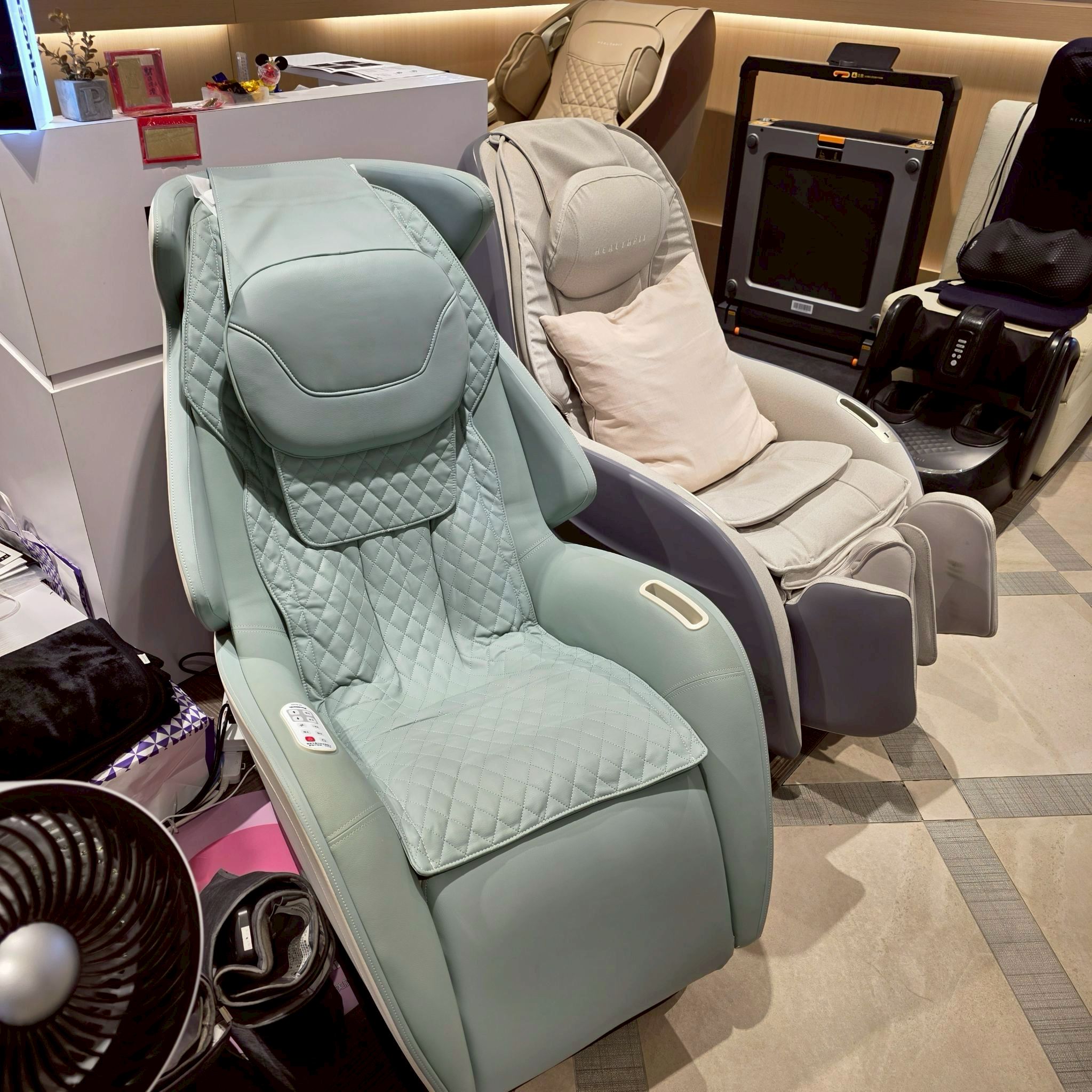 讓綠色控失心瘋的按摩椅💚 - 女孩板| Dcard