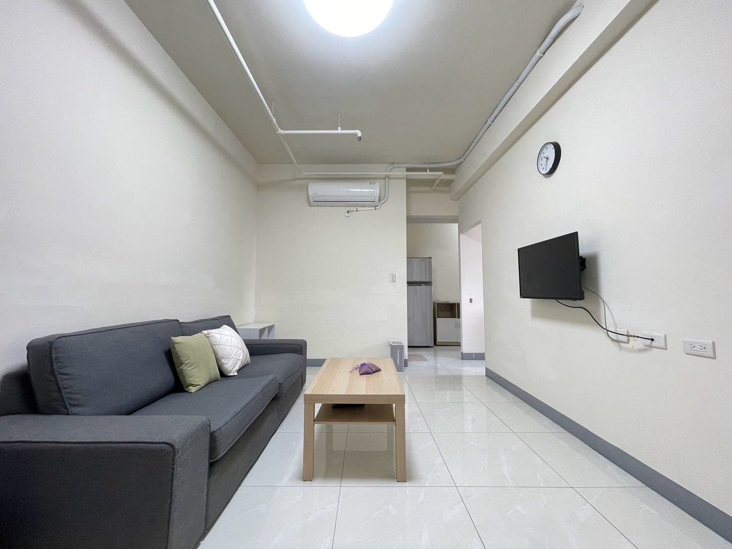 #招租  高雄高大10年內電梯大樓 - Image 3