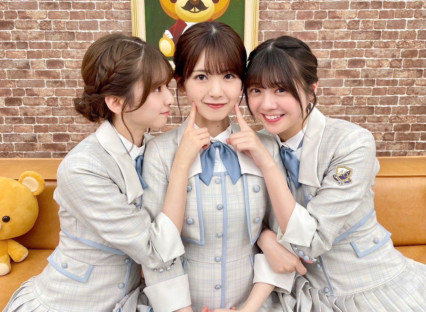 乃木坂46 35th 「チャンスは平等」 制服- ej02140508的創作- 巴哈姆特
