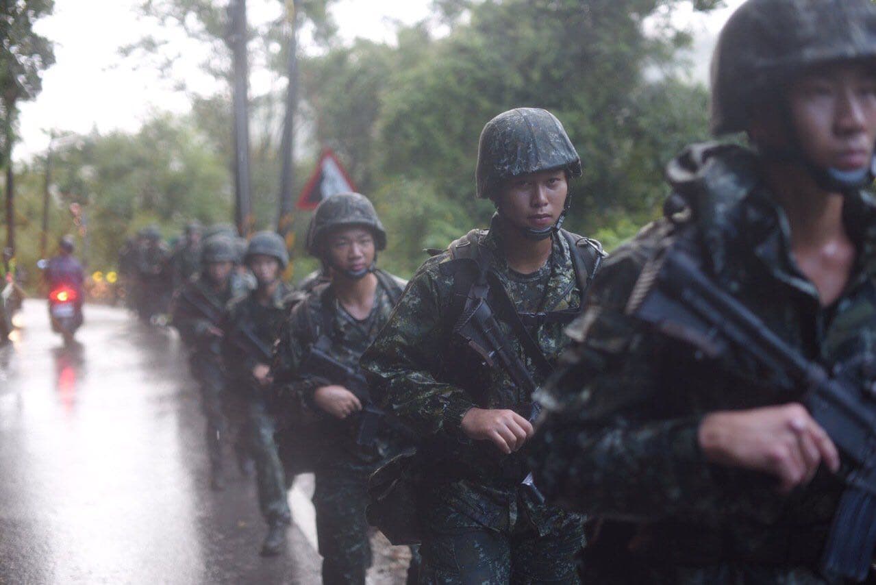 當兵這檔事|行軍過幾次 - 軍旅板 | Dcard