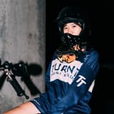 01_945