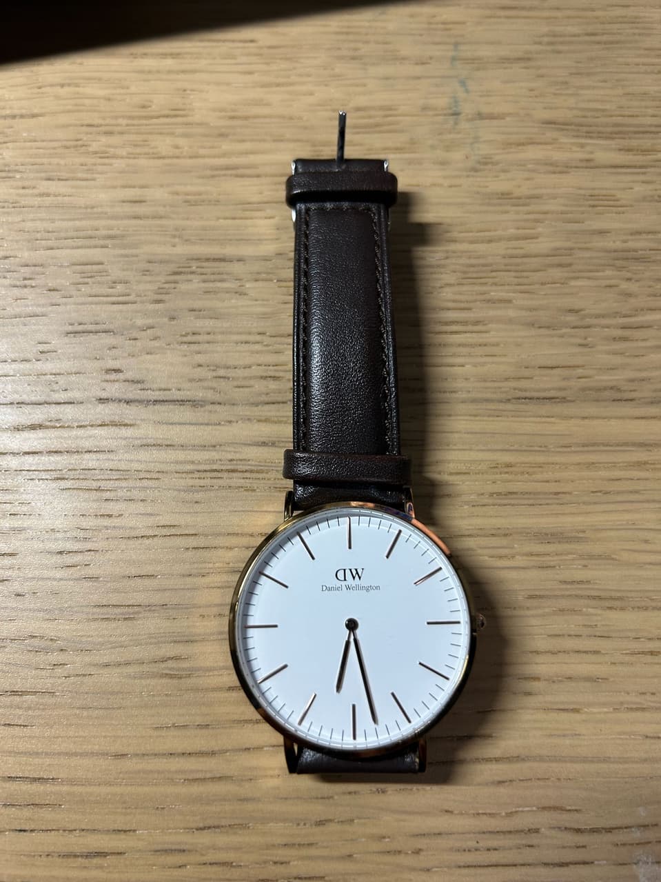 我要賣Daniel Wellington 腕錶/36mm/男女兼用 - 二手交易板 | Dcard