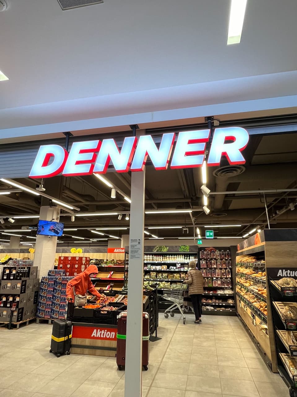 #國外遊記 瑞士超市DENNER賣什麼？(蘇黎世市區店) - 旅遊板 | Dcard