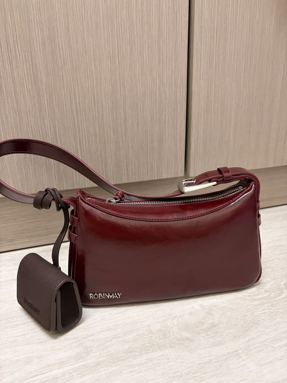 Handbag Rmo #我要賣 售RM包包(已售出) - 二手交易板 | Dcard