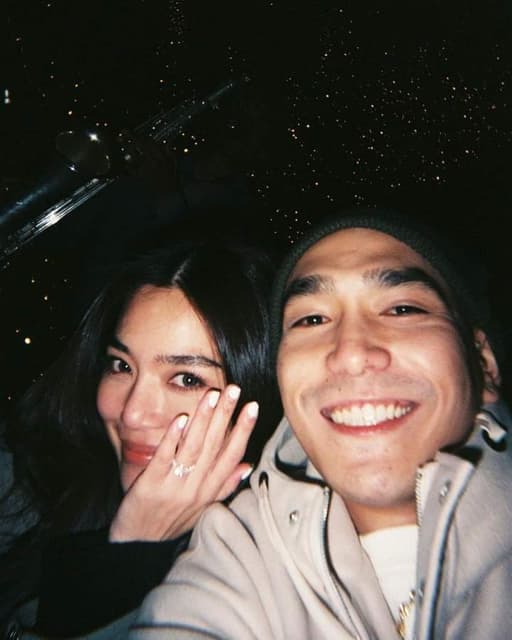#泰星 (圖稍多)Prang被求婚啦🎉🎉 - 泰國影視板 | Dcard