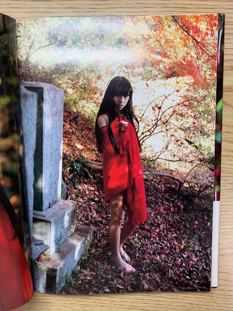 神話少女》栗山千明｜篠山紀信- 閒聊板| Dcard
