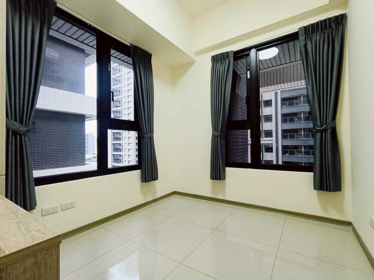 #招租 #招租 #分租 #找室友 新竹竹科潤隆三房 - Image 4