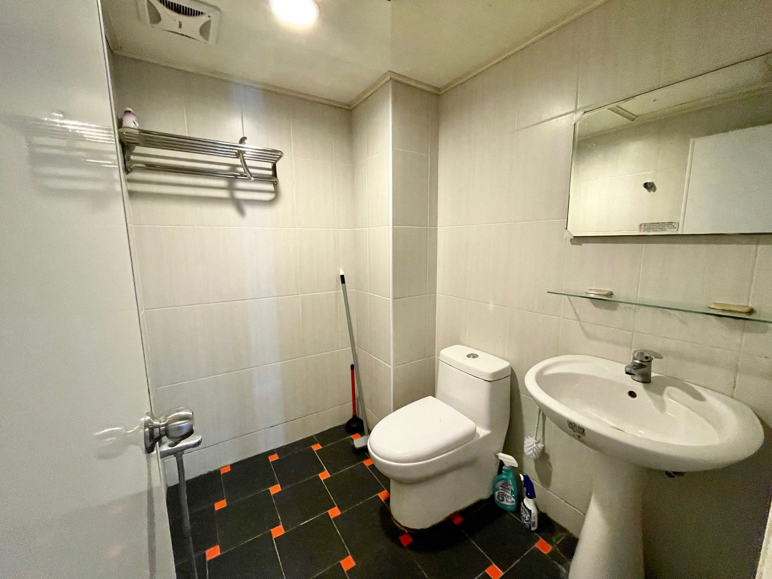 #招租 台中逢甲商圈1房1廳附電磁爐、流理台，學生另有優惠 - Image 6