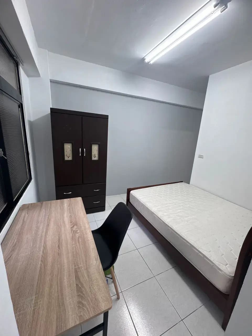 #招租 #招租 【東海、龍井租屋看這邊】 5～10 坪電梯套房 🏠 乾淨又安靜、採光通風都超棒 🌤️ - Image 6