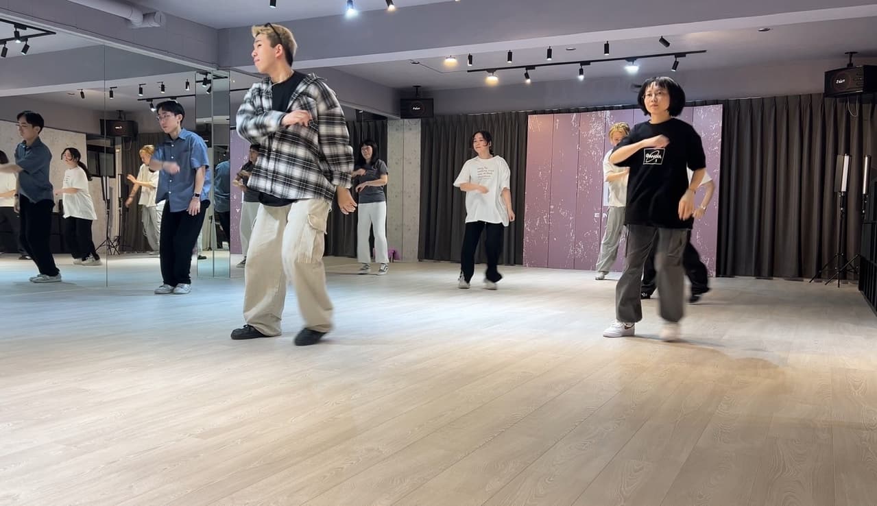 #分享 暑假新挑戰!成為街舞菜鳥 - 舞蹈板 | Dcard