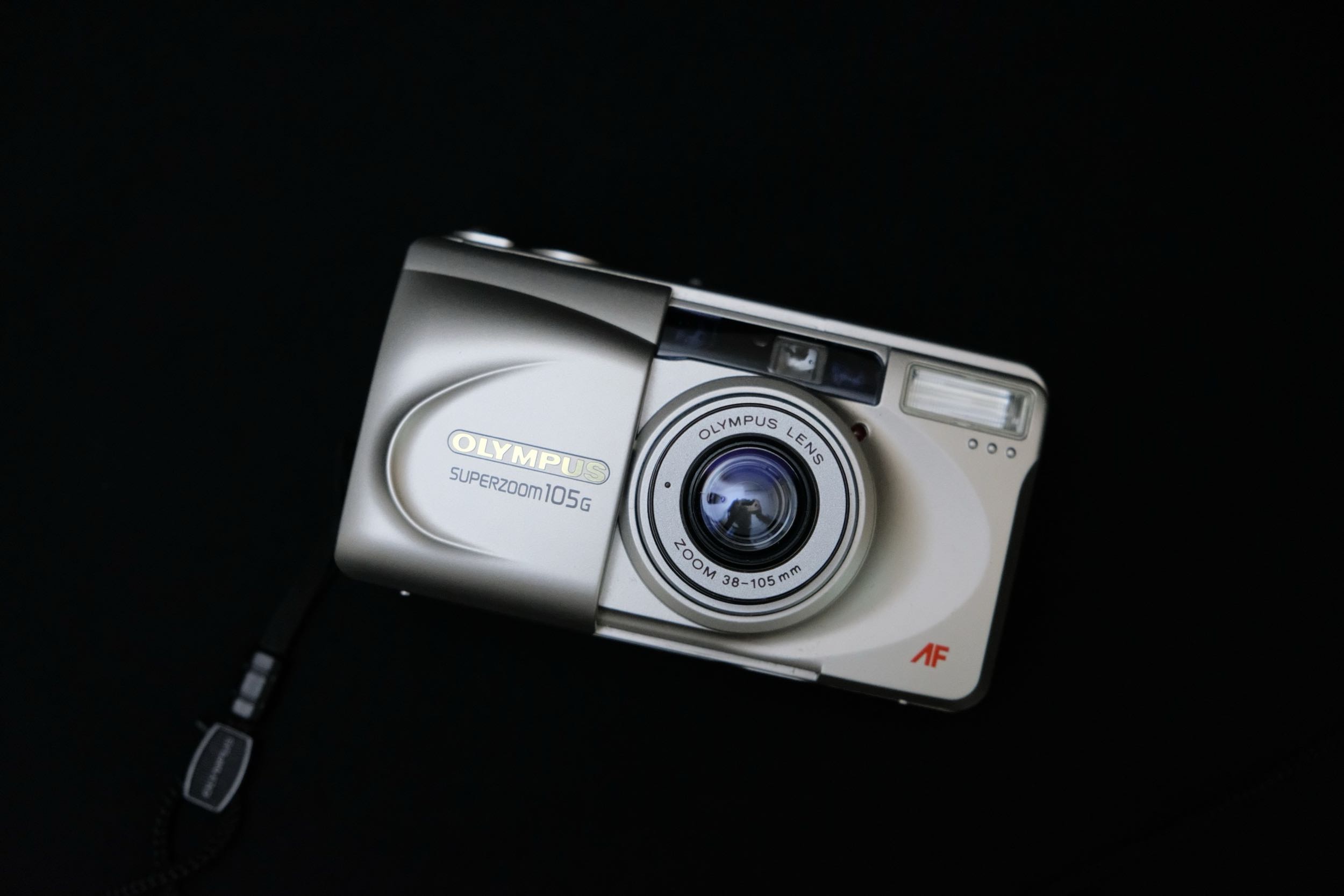完動品✨美品OLYMPUS SUPERZOOM 105G フィルムカメラ 完動品 OLYMPUS SUPER
