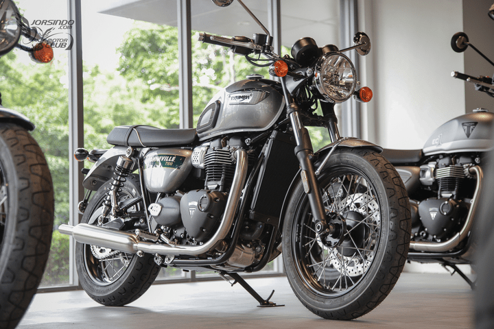 #大型重型機車 Triumph的車真的好帥 - 重機板 | Dcard