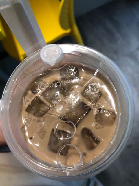 去冰還是會有小碎冰喔 - B17-9 留言 | Dcard
