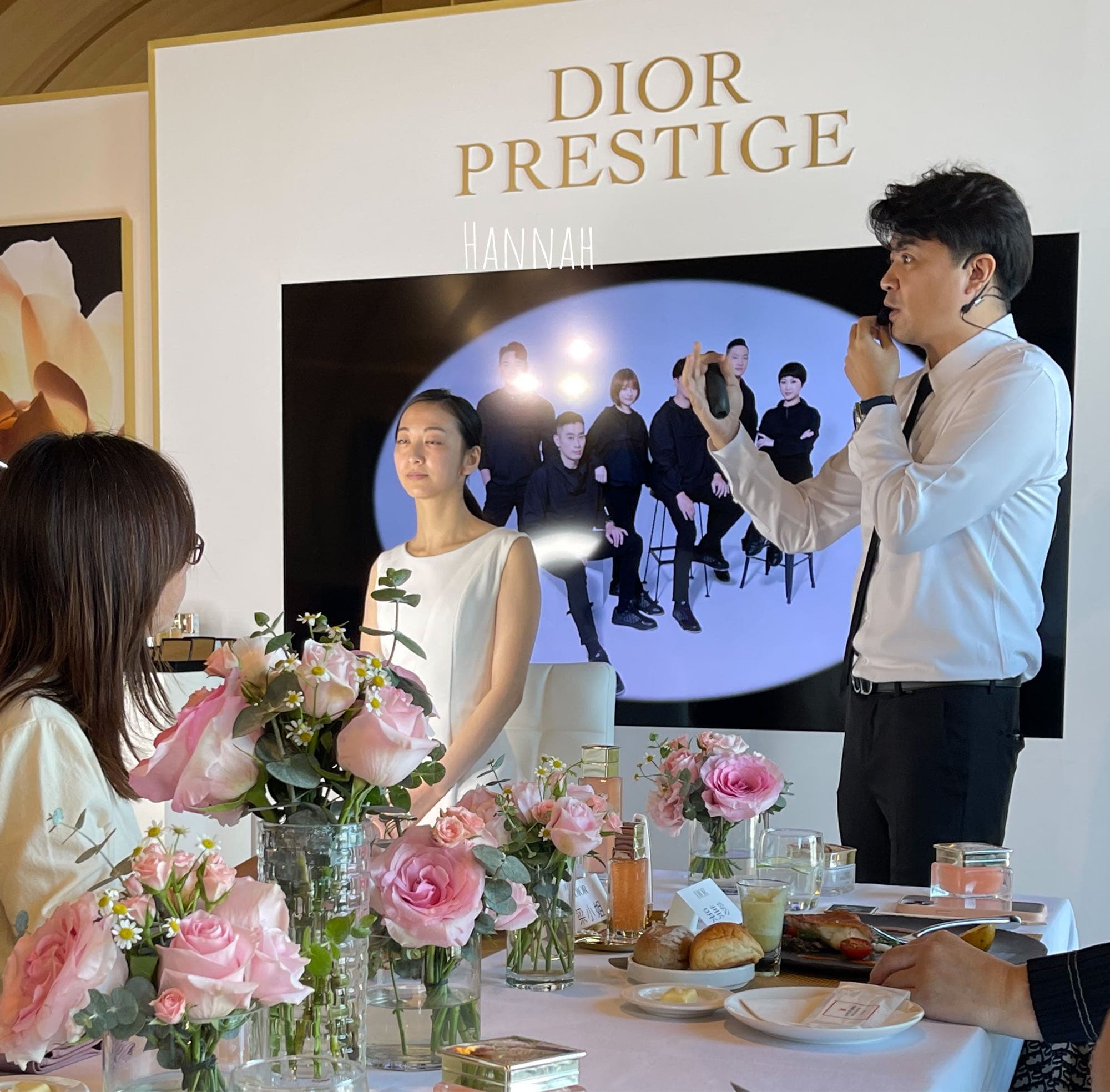 #分享 #開箱 Dior餐會+手作/開箱40萬點兌換禮 ️ - 美妝板 | Dcard