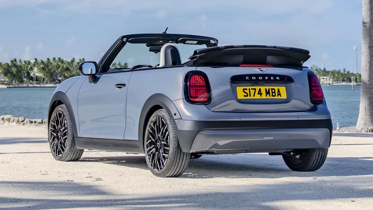 Mini Cooper 敞篷版 改款登場 - 汽車板 | Dcard