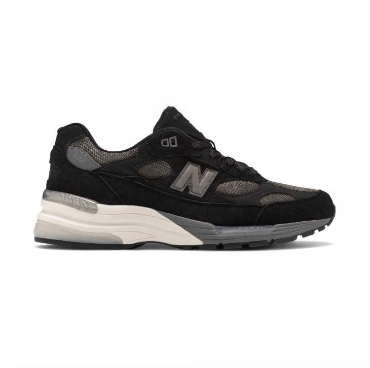 NewBalance該選990還992？ - 穿搭板 | Dcard