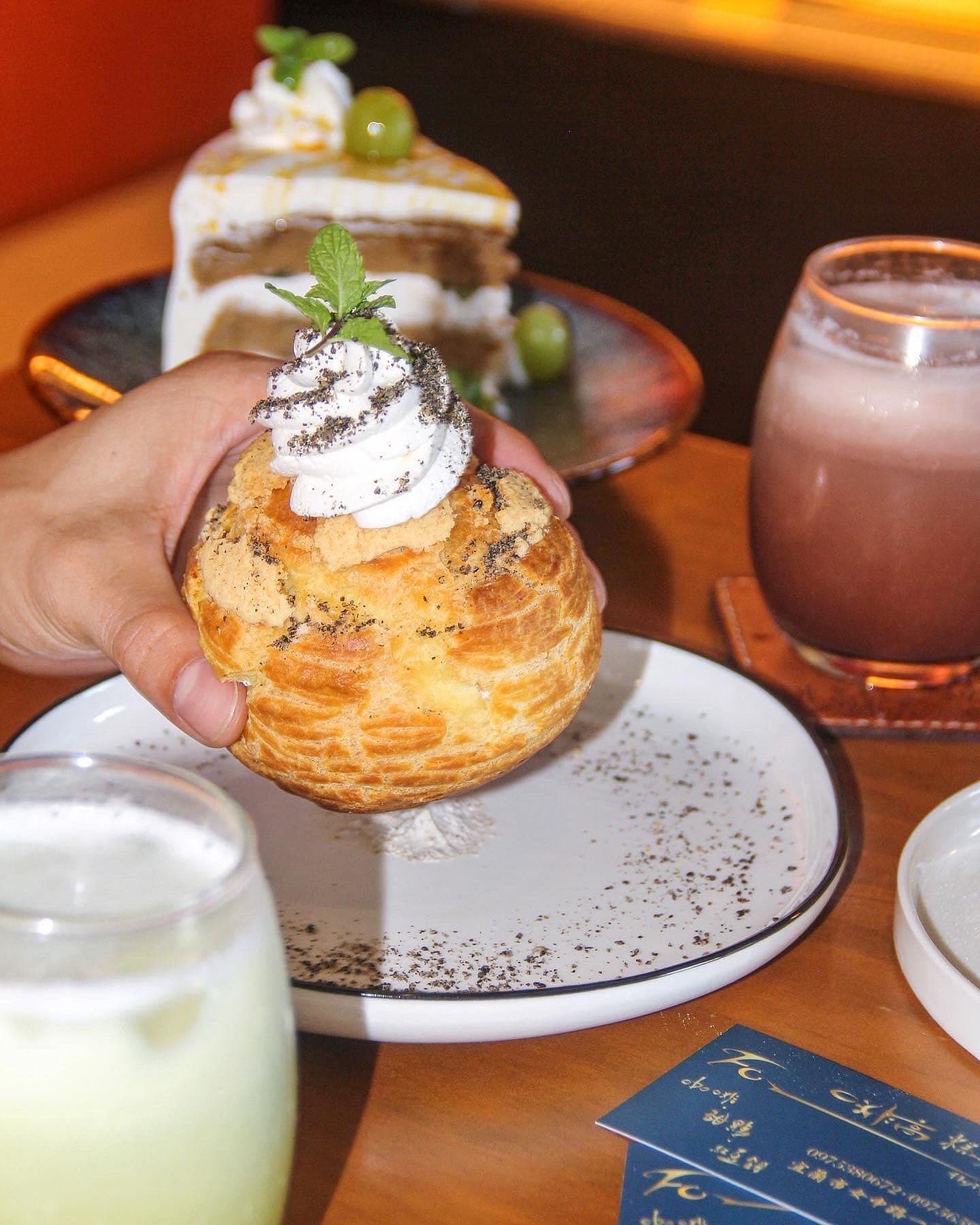 宜蘭咖啡廳必收藏浮誇系千層蛋糕- 美食板| Dcard