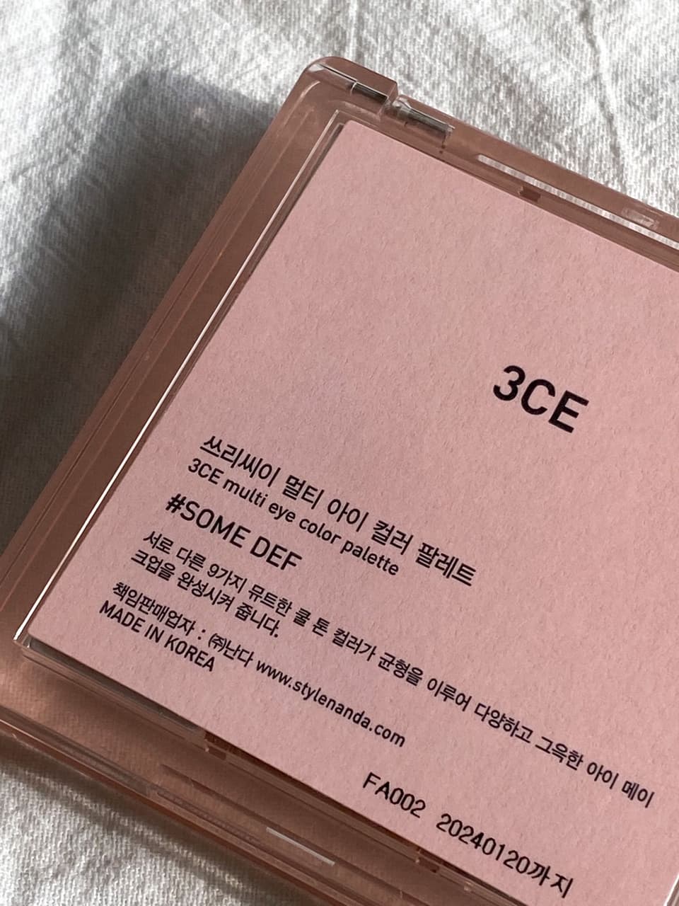 #開箱 3ce新品｜「透明彩妝系列」眼影盤#some def - 美妝板 | Dcard