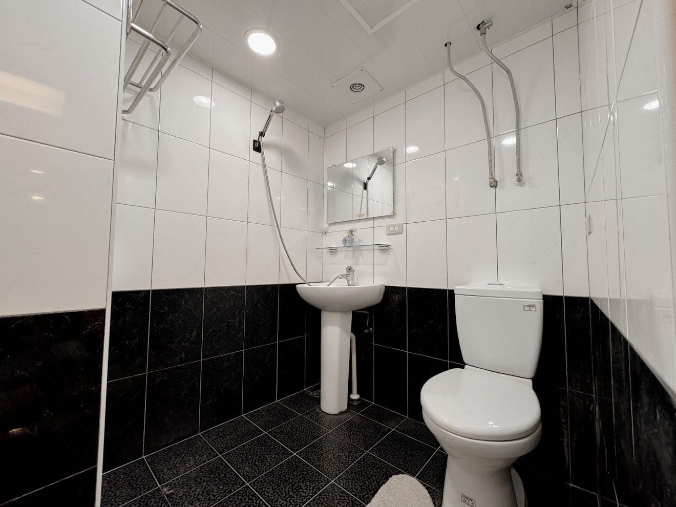 #招租 新北中和區兩房一廳 可寵🐱🐶 - Image 3