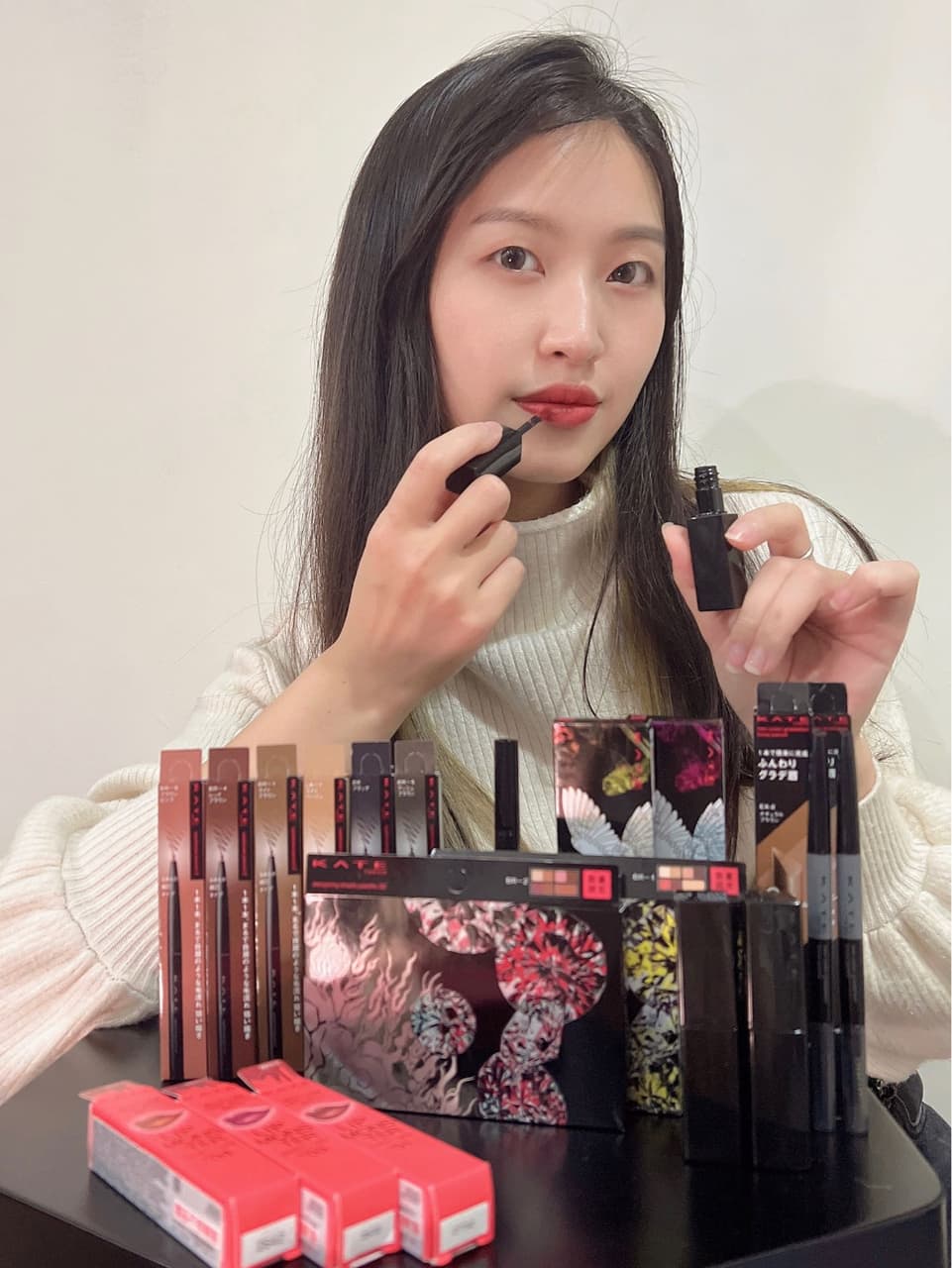 KATE 席捲各位錢包的新品出擊！欠包色的怪獸唇釉＆開架眉筆王者回歸#開箱大使 - 柴可夫斯吉 (@vera.w__) | Dcard