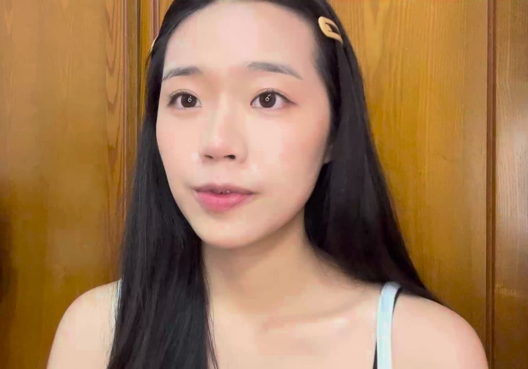 I’m meme 新控油底妝實測⚡️⚡️ - Kelly (@klin_) | Dcard