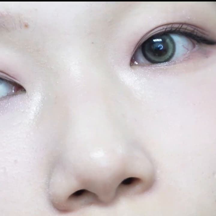 #分享 員瑛同款灰色月牙隱眼分享 - 愛睡覺的xᴜᴀɴ☃️ (@rui_xuan_1207) | Dcard